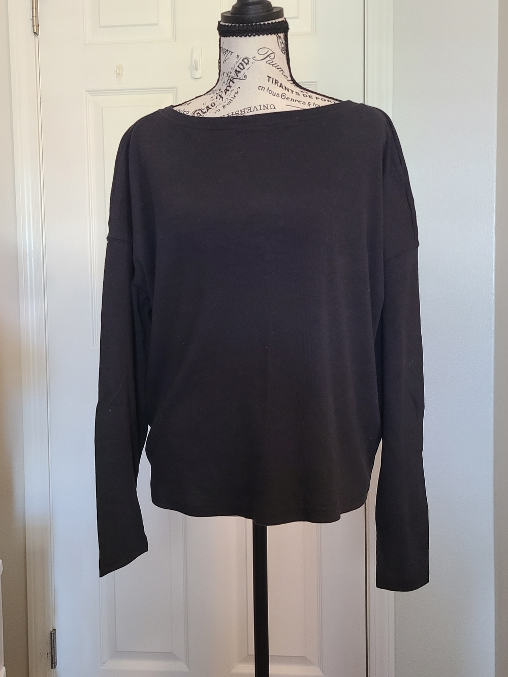 Zella Black Boatneck Long Sleeve Sweatshirt
